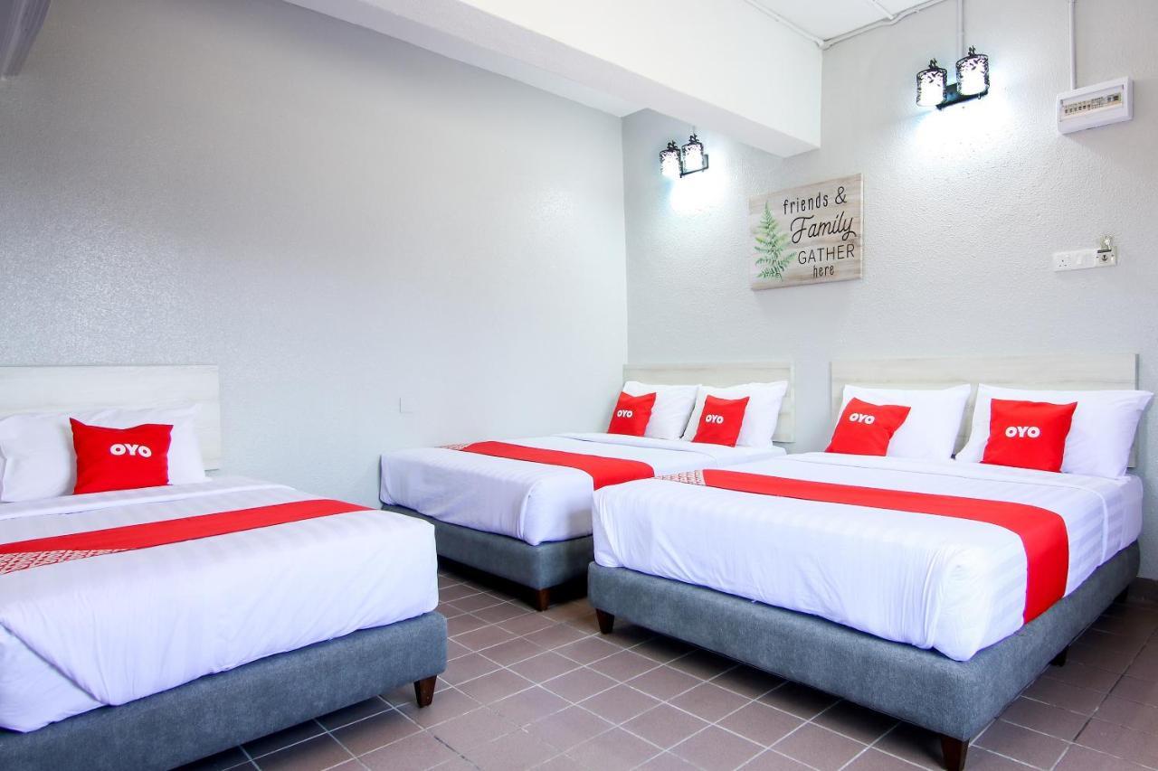 Oyo 89846 Lotus Inn Hotel Malacca Luaran gambar