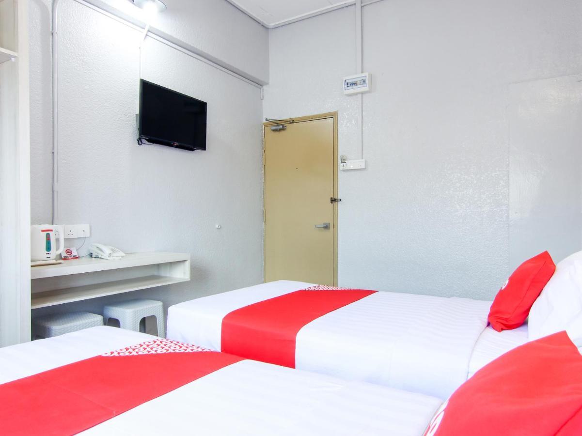 Oyo 89846 Lotus Inn Hotel Malacca Luaran gambar
